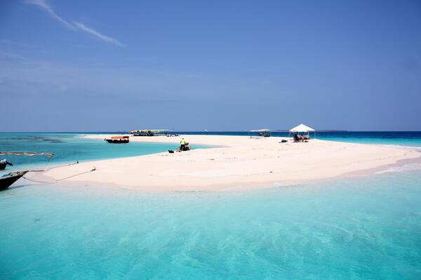 NAKUPENDA SANDBANK PICNIC